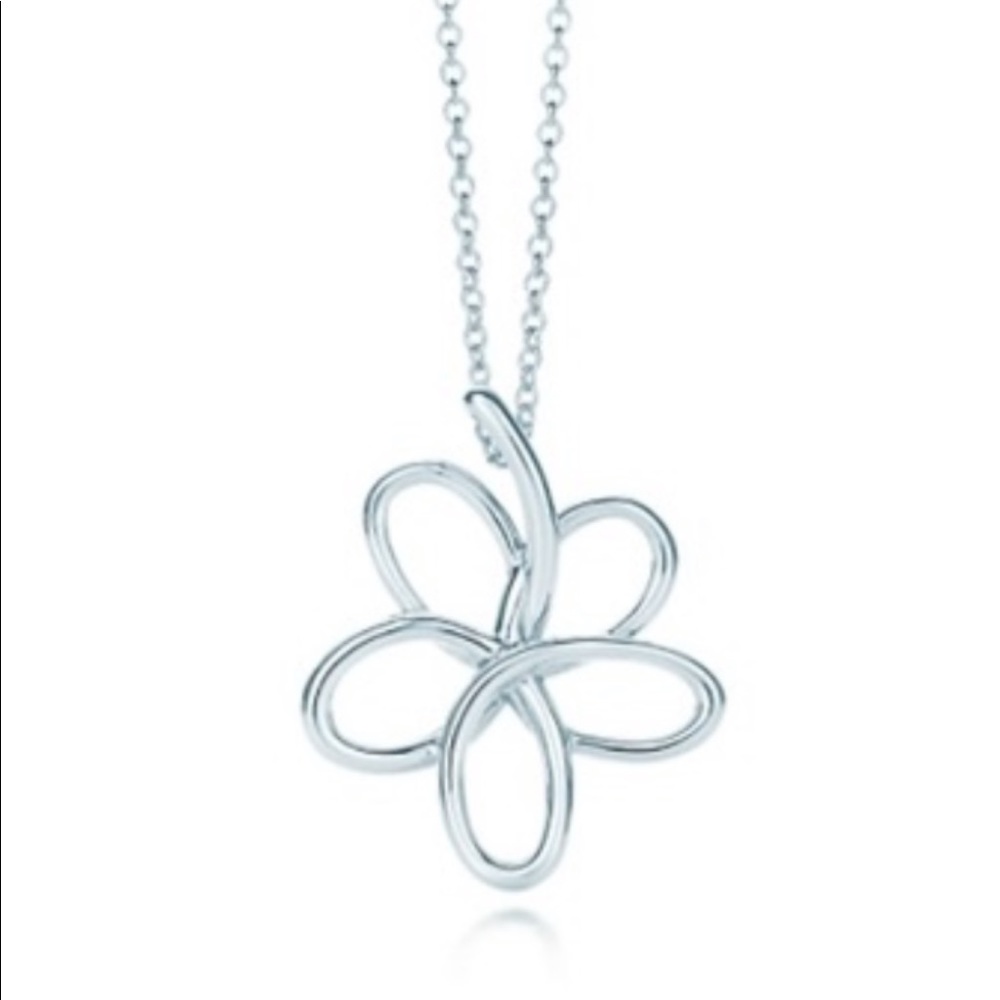 Tiffany &Co. flower necklace